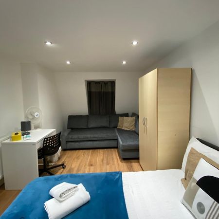 Fabulous Private Bedrooms Near Euston Station, Central London Exterior photo