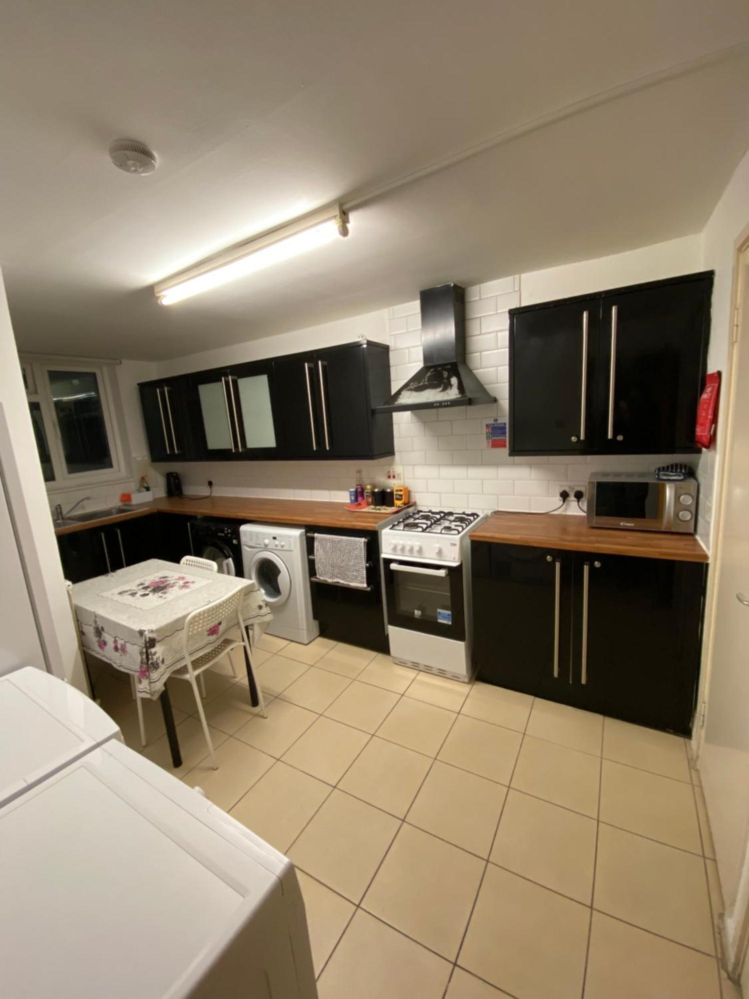 Fabulous Private Bedrooms Near Euston Station, Central London Exterior photo