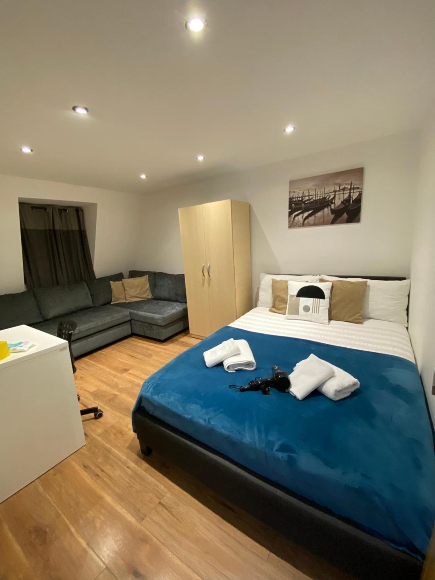 Fabulous Private Bedrooms Near Euston Station, Central London Exterior photo