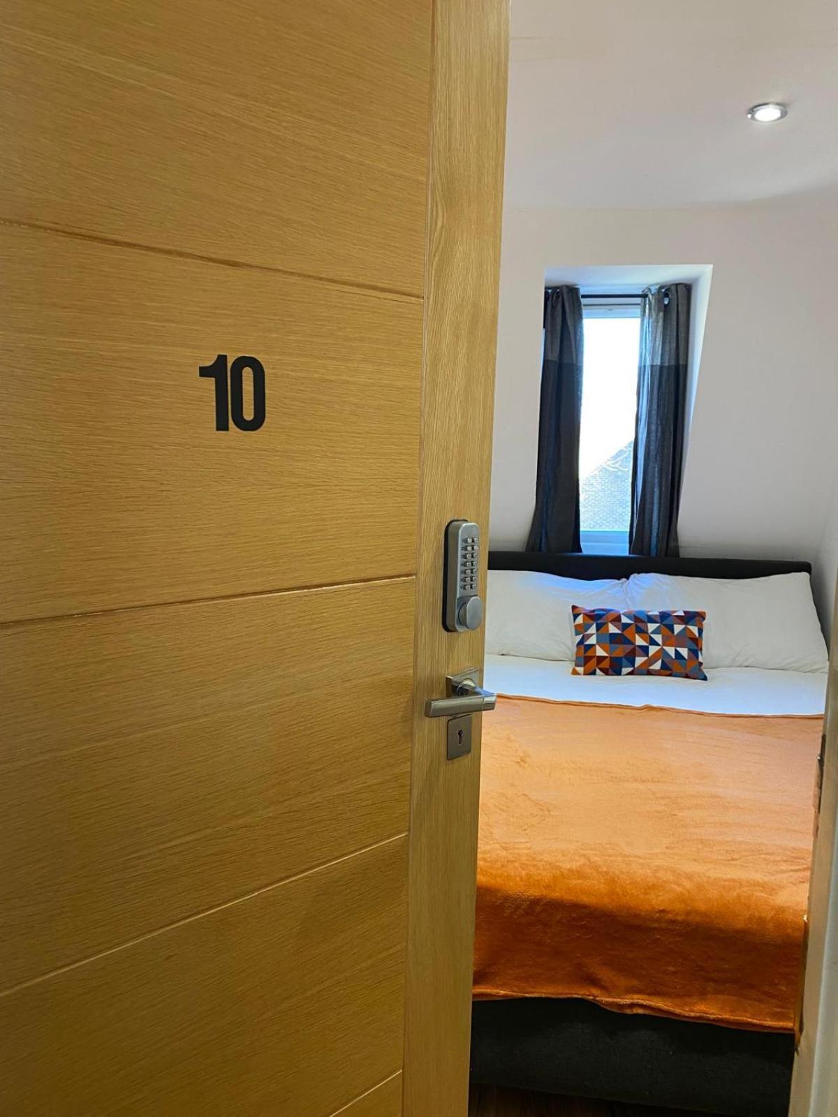 Fabulous Private Bedrooms Near Euston Station, Central London Exterior photo