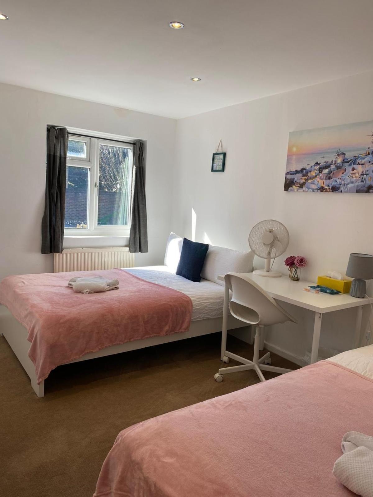 Fabulous Private Bedrooms Near Euston Station, Central London Exterior photo