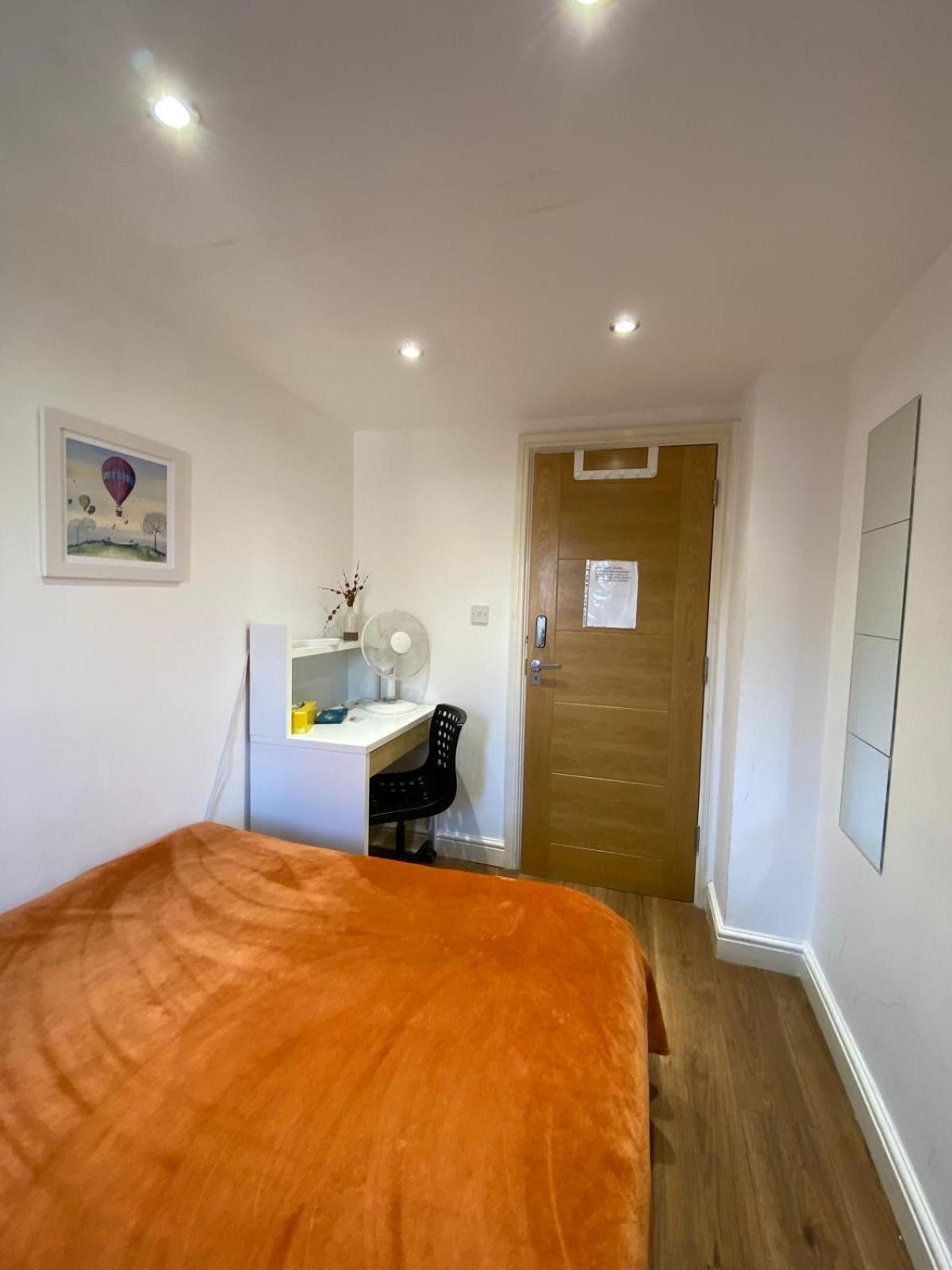 Fabulous Private Bedrooms Near Euston Station, Central London Exterior photo