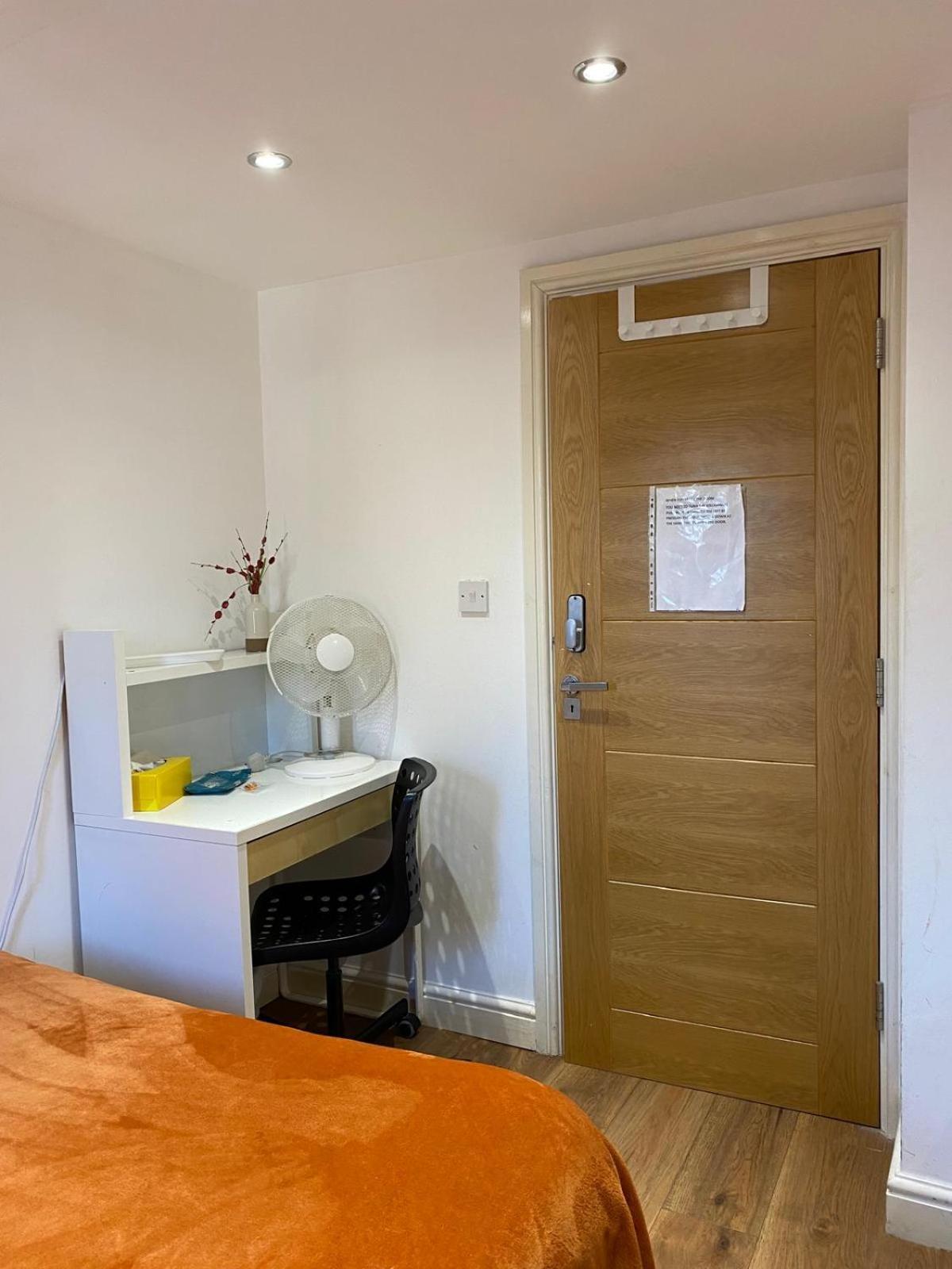 Fabulous Private Bedrooms Near Euston Station, Central London Exterior photo