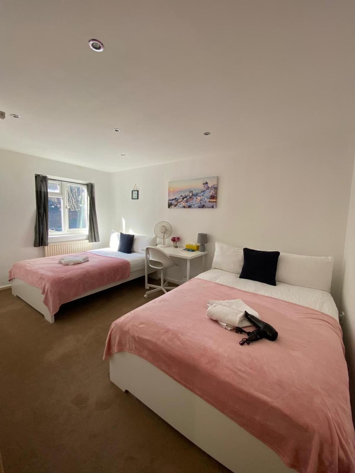 Fabulous Private Bedrooms Near Euston Station, Central London Exterior photo