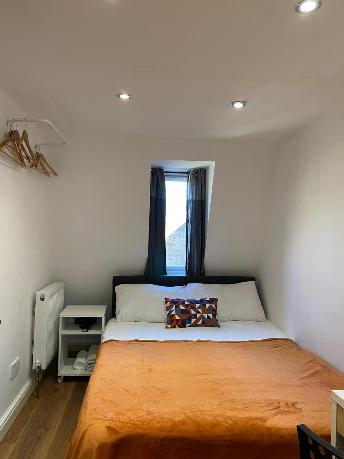 Fabulous Private Bedrooms Near Euston Station, Central London Exterior photo
