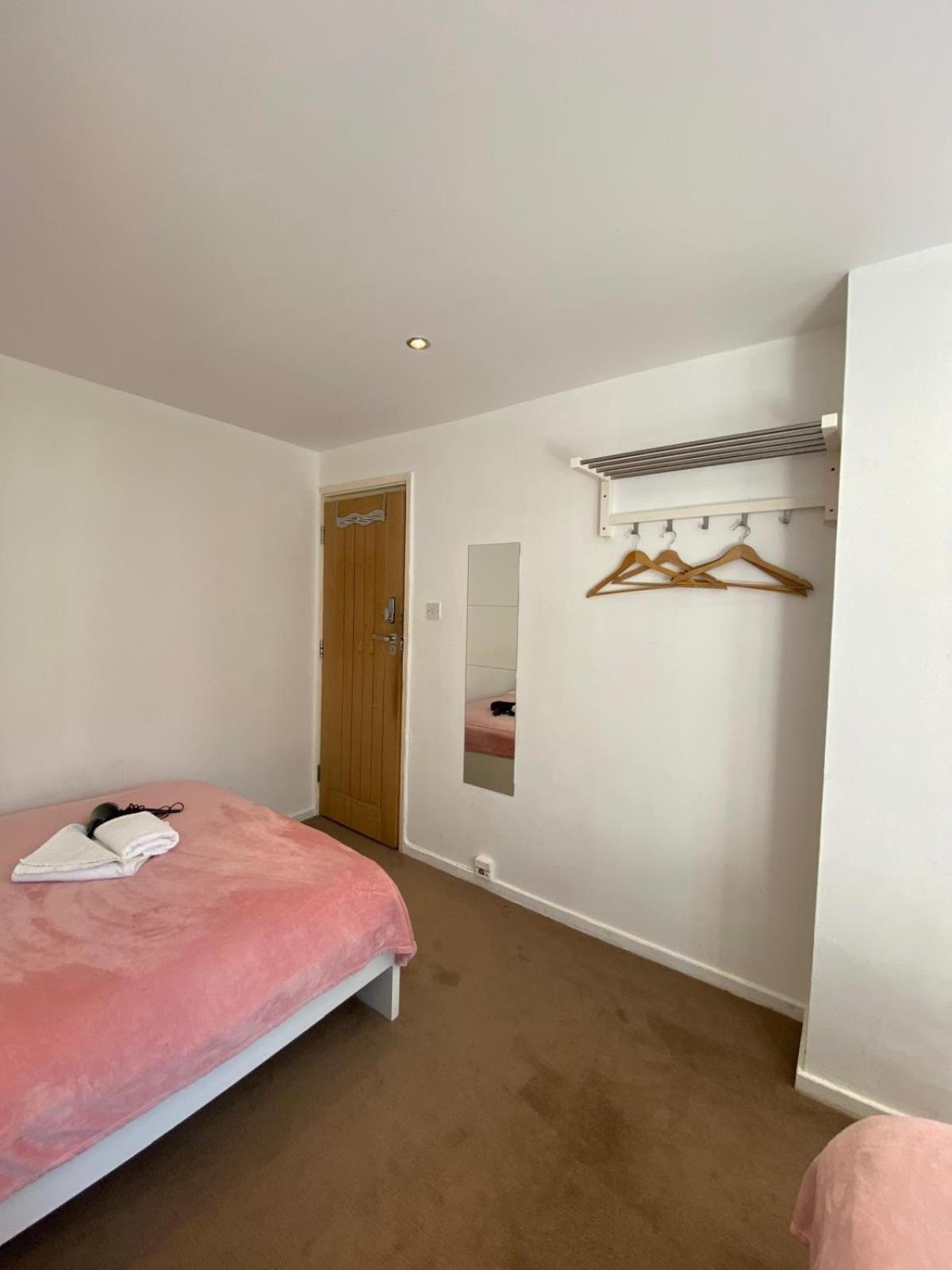 Fabulous Private Bedrooms Near Euston Station, Central London Exterior photo